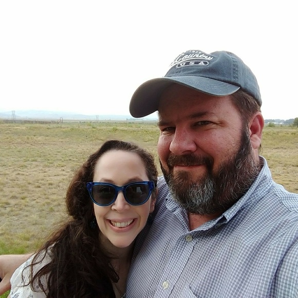 Meet your Posher, Ronda - Picture 3 of 8